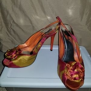 PEEP TOE SLINGBACK MULTI-COLOR HEELS BY DOLLHOUSE